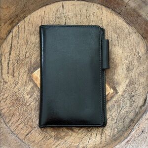 Day Timer Belgian Bonded Leather Wallet/Planner Black Compact 3x5
Excellent
